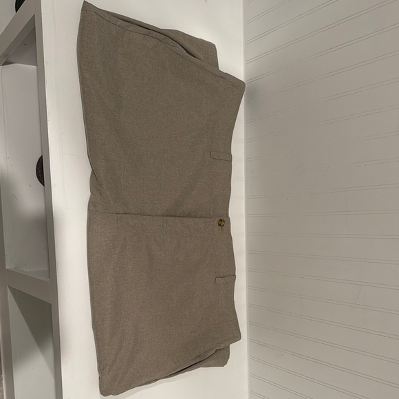 Men's Khaki Dress Pants - Picture 1 of 3